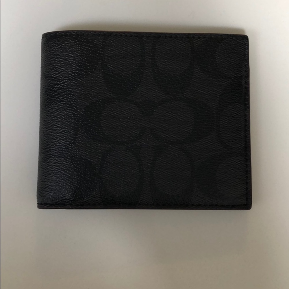 Men’s coach wallet *BRAND NEW* never used